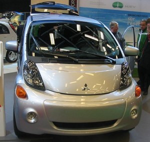 '12_Mitsubishi_i_MiEV_(MIAS_'12)